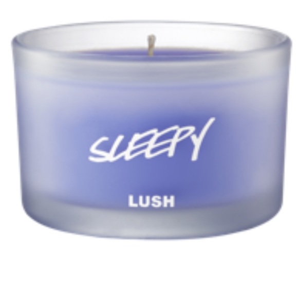 🛍️ Lush Cosmetics Sleepy Scented Candle Calming Lavender & Ylang Ylang - Picture 2 of 5